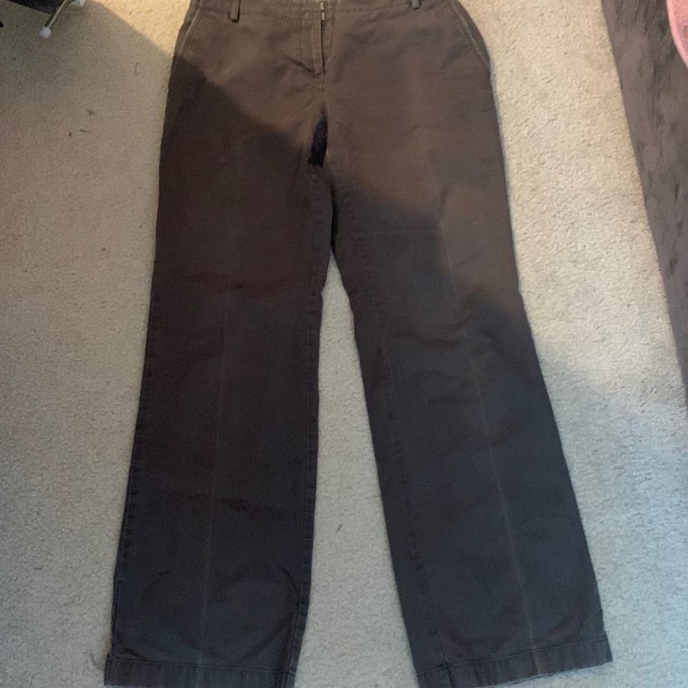 grey pants